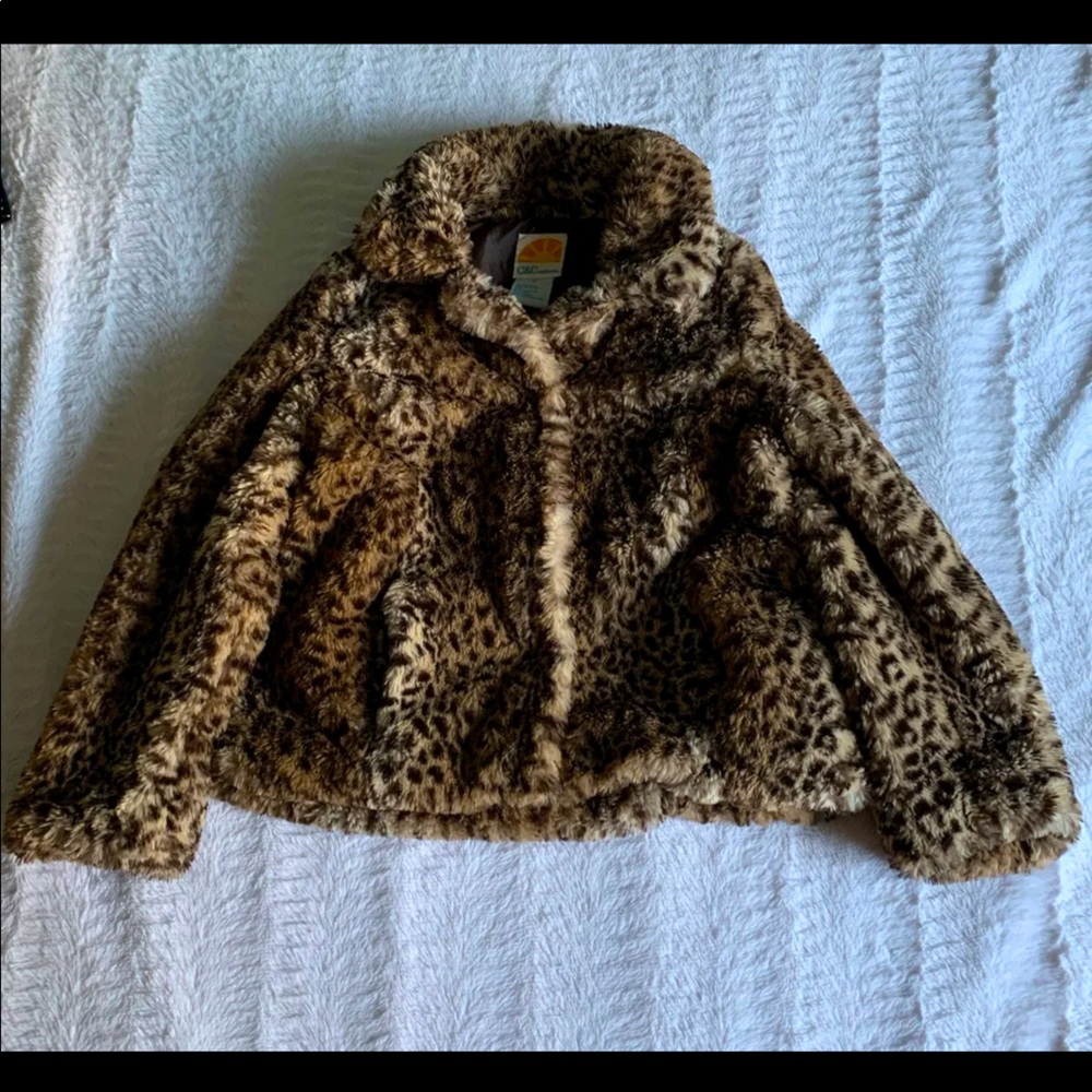 ❤️ Girls Faux Fur Cheetah Print Jacket! ❤️
